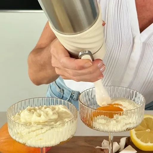 Mango-Kokos Crème: Luftig-leichtes Sommerdessert