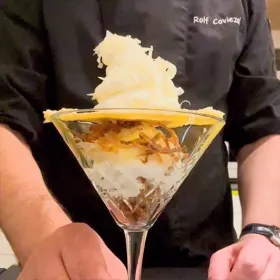 ESPUMA AU MIEL ET CHIPS DE SBRINZ