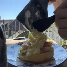 BURGER À LA RACLETTE